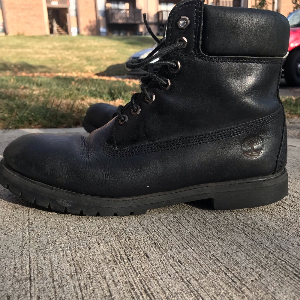 SOLD Men’s Timberland Boots